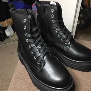 BooHoo BLACK Boots